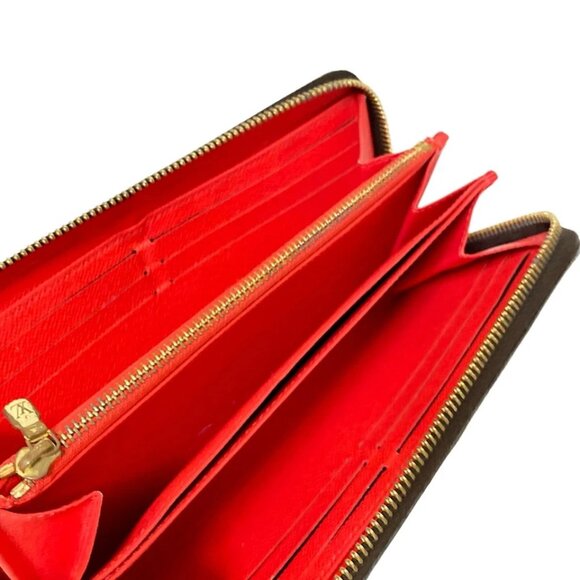 LOUIS VUITTON Zippy Wallet Monogram - Long Wallet 551-073025 - Picture 6 of 9